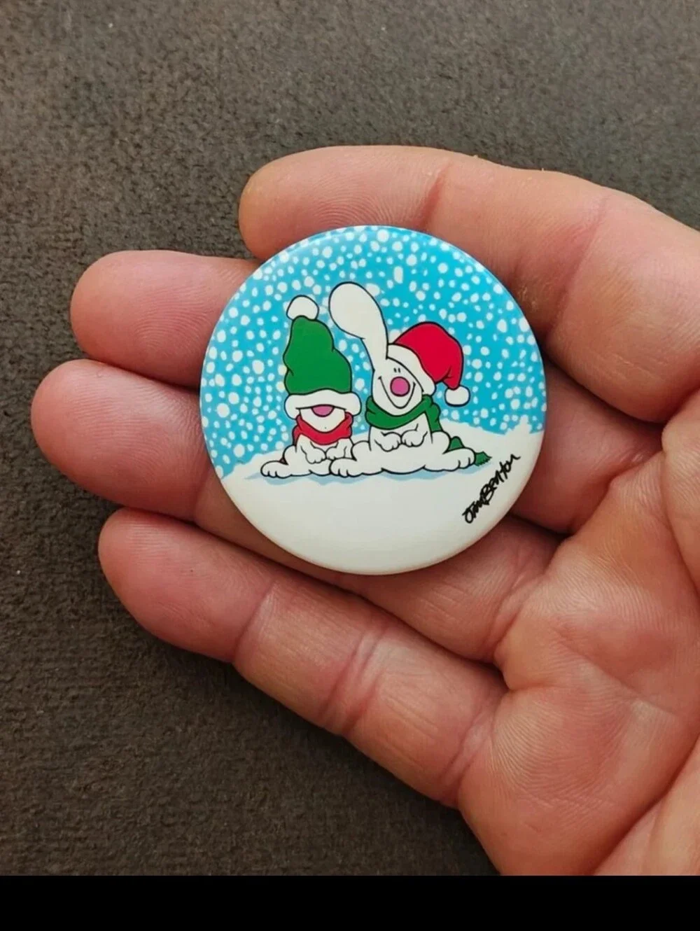 1980s Rare Jim Benton Christmas Pinback/Pinbutton